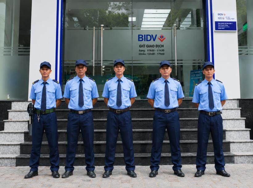 Nghề bảo vệ mang lại mức thu nhập ổn định