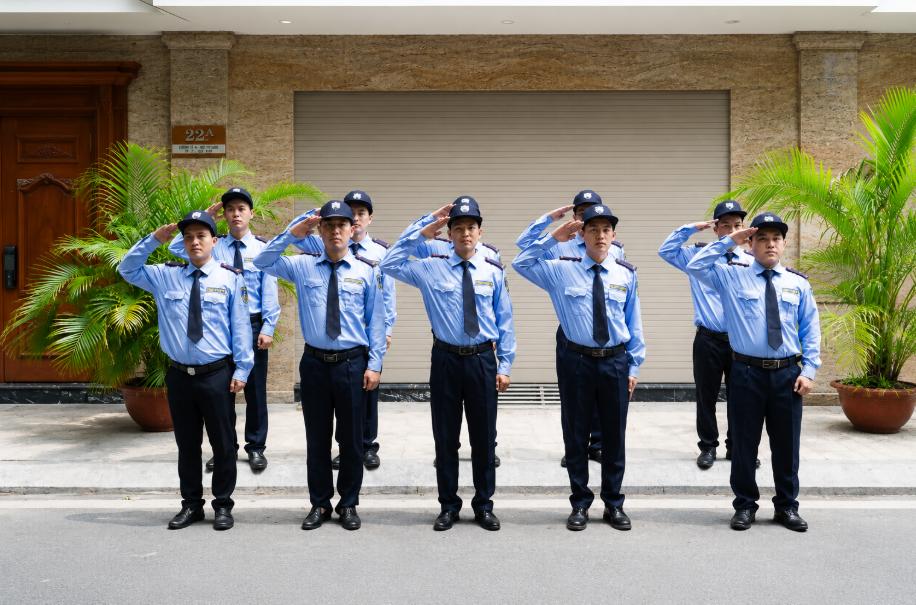 Mức thu nhập của nhân viên bảo vệ hiện nay phụ thuộc vào nhiều yếu tố như kinh nghiệm, môi trường và ca làm việc