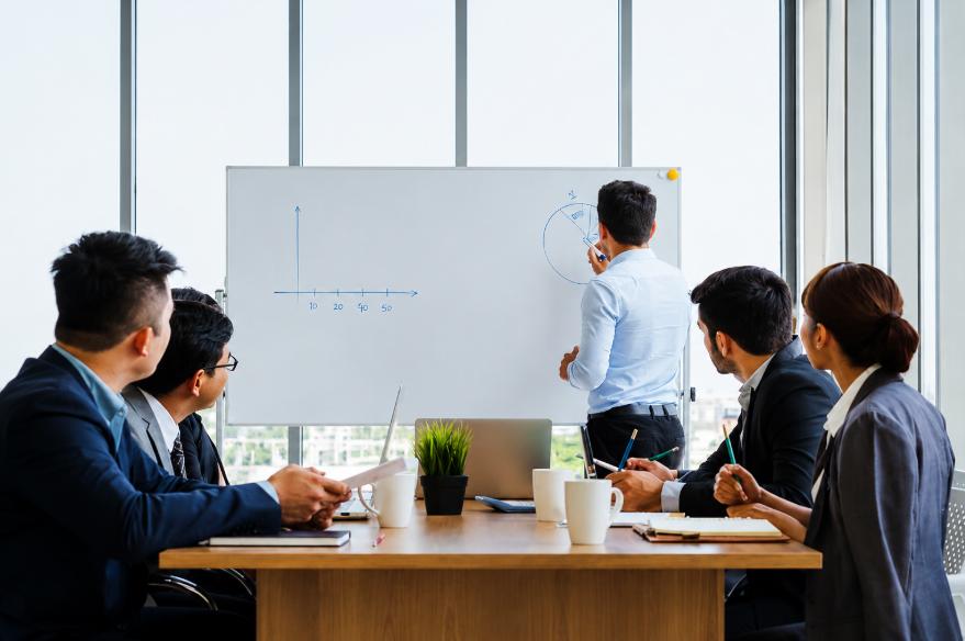 Nhân sự đóng vai trò quan trọng trong việc phát triển đội ngũ nhân viên